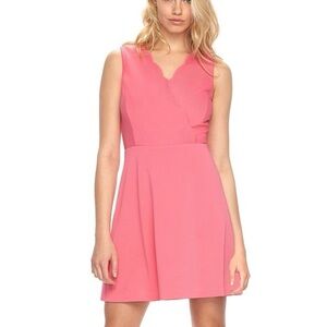 ELLE NWT Pandango Pink Scalloped Ribbed Faux Wrap Sleeveless Fit & Flare Dress